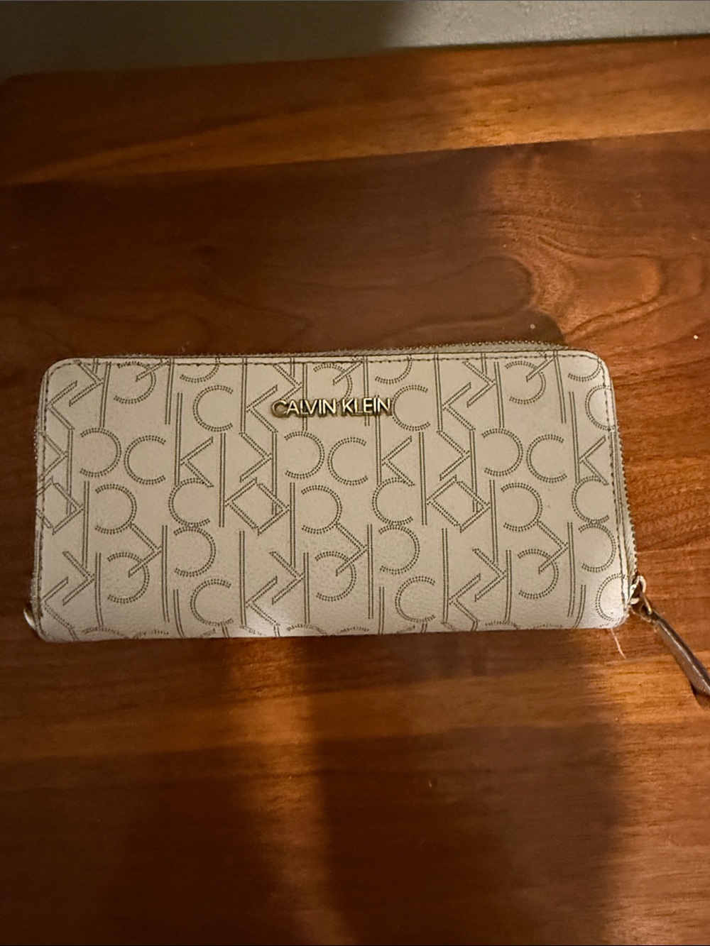 Calvin Klein Cream Logo Zip-Around Wallet
